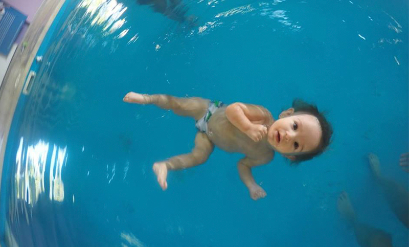 ISR: la técnica de autorescate para evitar ahogamientos en bebés y niños