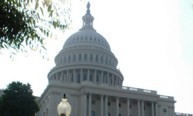 Exponen casos de acoso sexual ante el Congreso de Estados Unidos