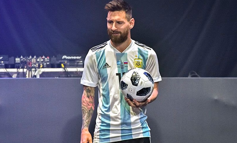 Messi presentó el Telstar 18, el balón del mundial