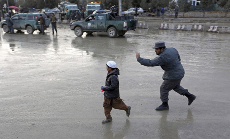Kabul: un atentado acabó con la vida de 14 personas