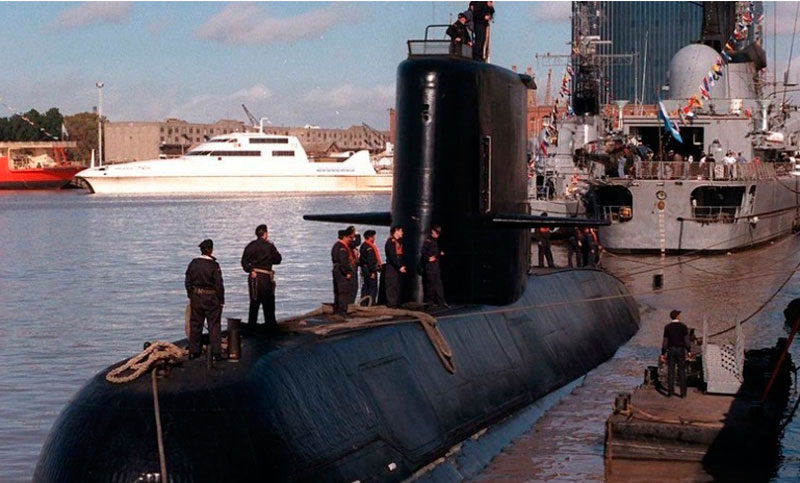 La Armada difundió las llamadas del submarino antes de desaparecer