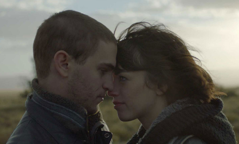 «Ahí afuera», la serie argentina, competirá en los Emmys