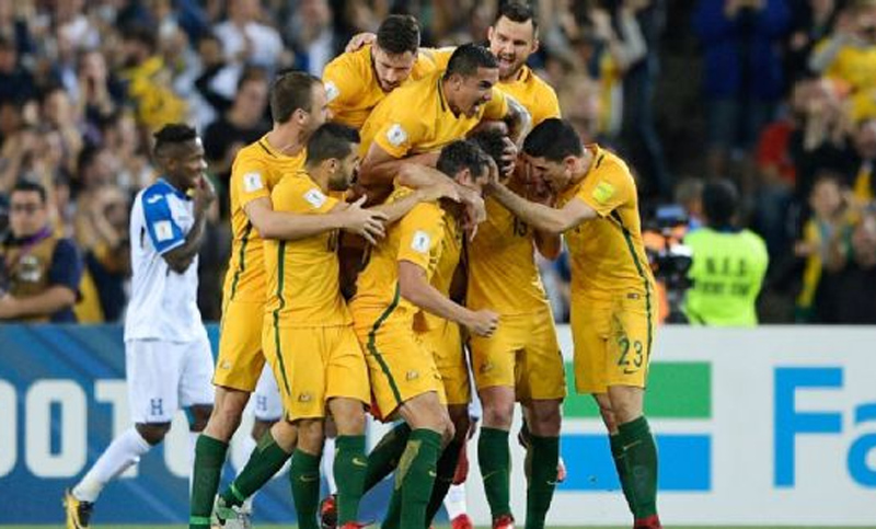 Australia venció con polémica a Honduras y clasificó al Mundial