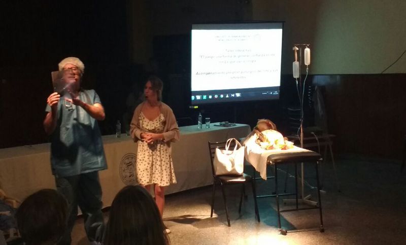 Se realizó un taller para perder el temor al quirófano a través del juego