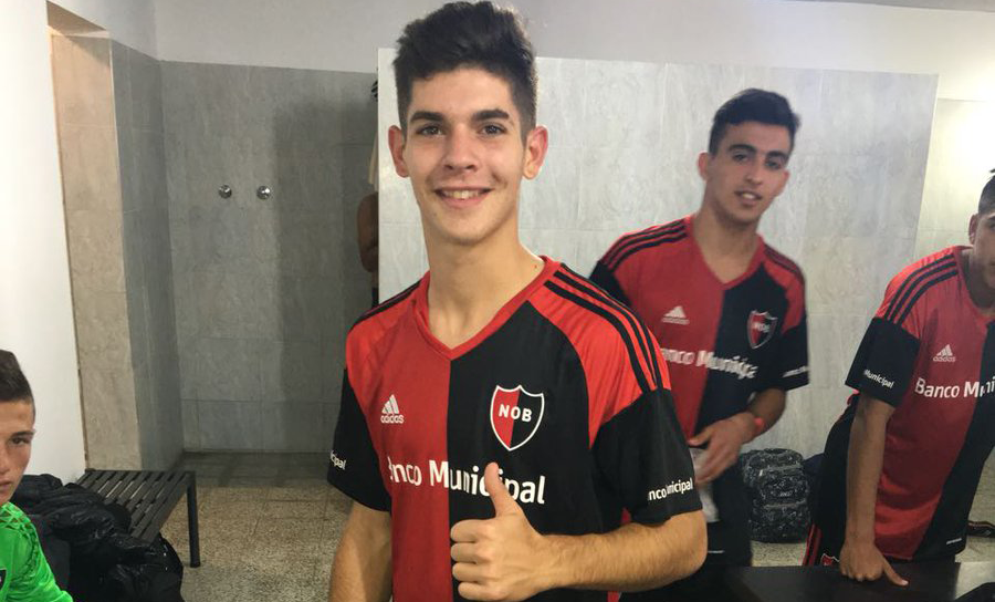 Manchester United quiere llevarse a un delantero de la séptima de Newell’s