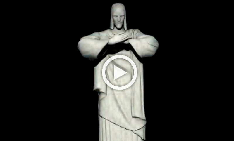 El Cristo Redentor «cerró» sus brazos en un abrazo simbólico a la ciudad de Río