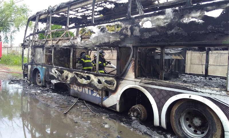 Otro incendio en un galpón de Monticas: el segundo en una semana