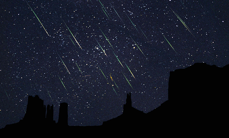 A mirar el cielo: llegan las Leónidas, una lluvia de meteoros