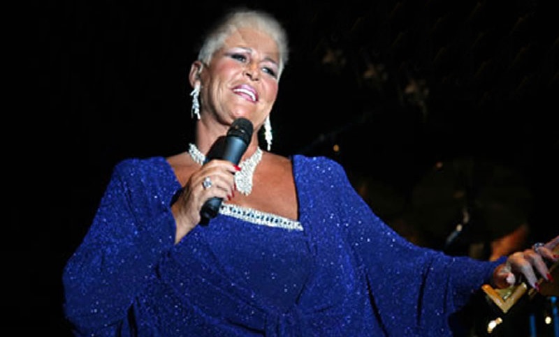 Falleció la cantante María Martha Serra Lima