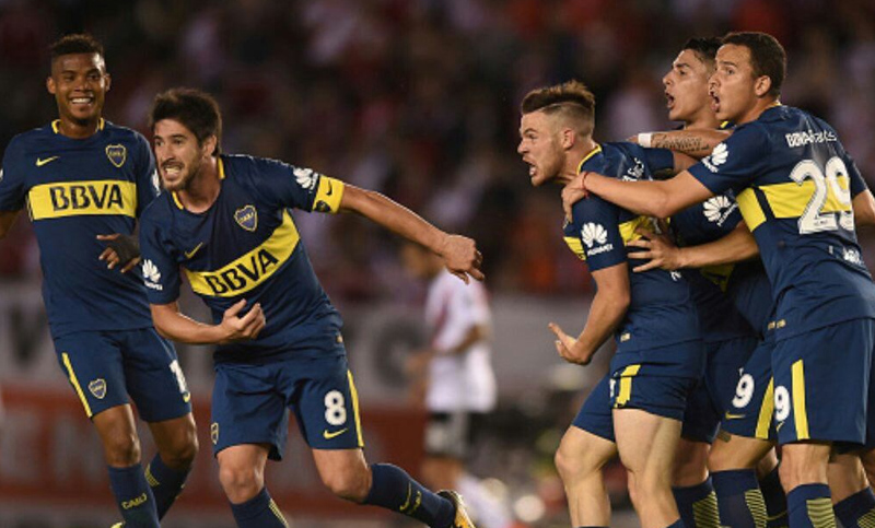Boca ganó 2 a 1 en el Monumental y hundió más a River