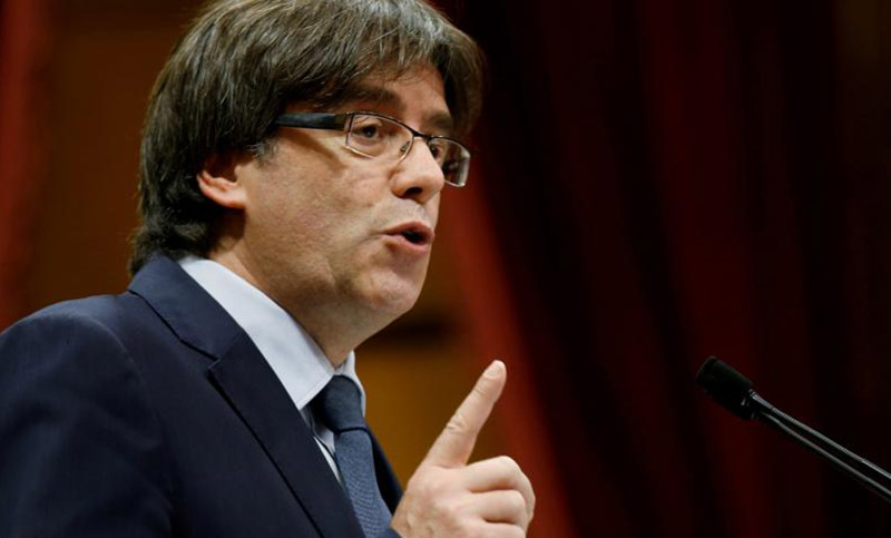 Puigdemont urge a Madrid a permitir su investidura con «normalidad»