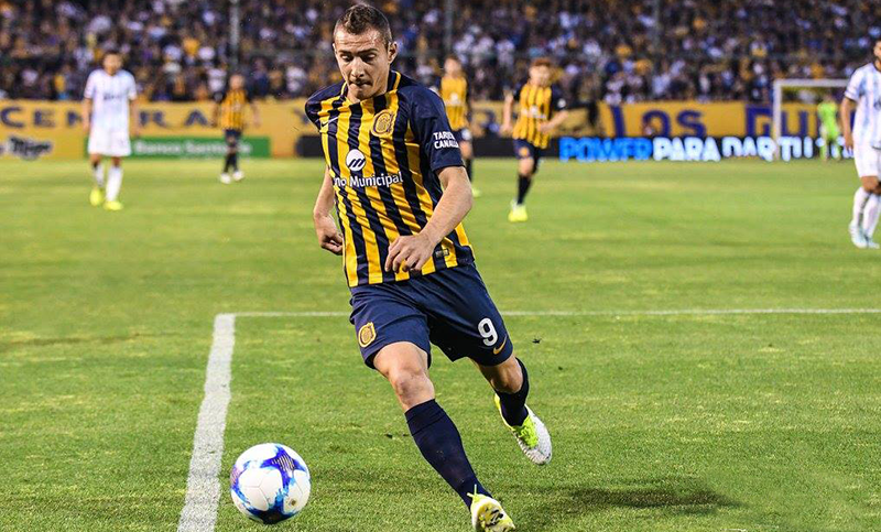 Central enfrenta a Atlético Tucumán con la obligación de llegar a la final