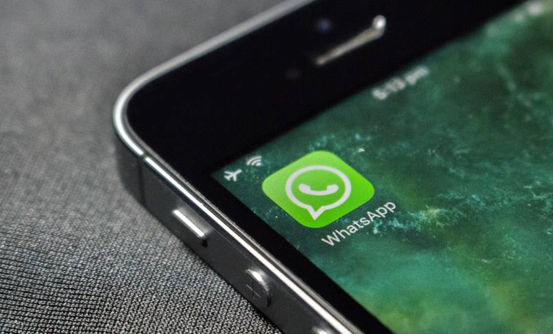 Whatsapp volvió a caerse y comienza a restablecerse el servicio