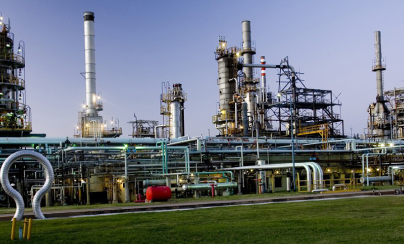 Fallo de la justicia pone en riesgo la fuentes laborales en Refinería San Lorenzo
