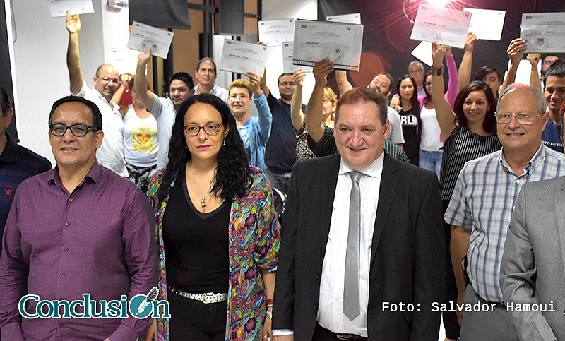 Entregaron certificados a egresados de cursos de formación para delegados