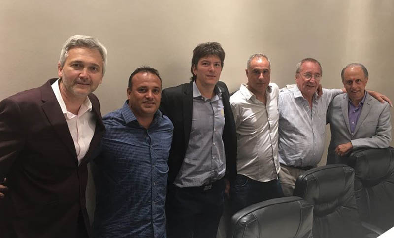 La directiva de Central confirmó a Leo Fernández como DT