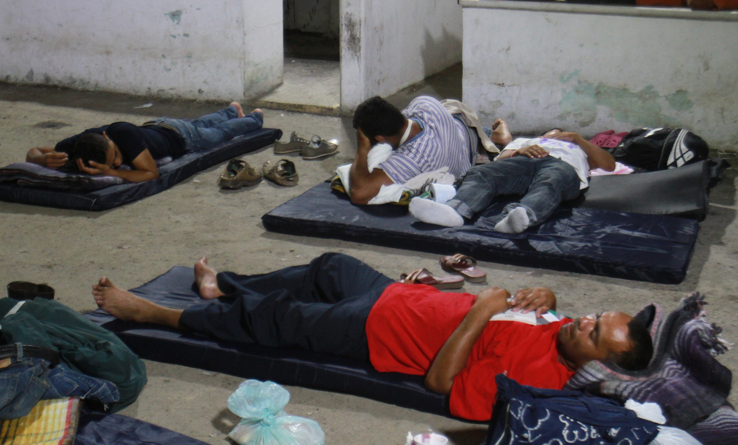 Denuncian torturas en centros de inmigrantes en México