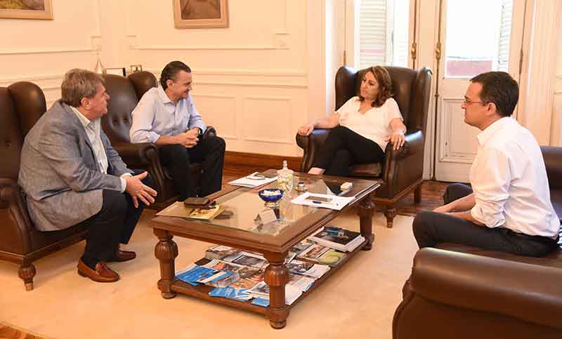 Fein reclamó a Nación y Provincia los recursos que le corresponden a Rosario