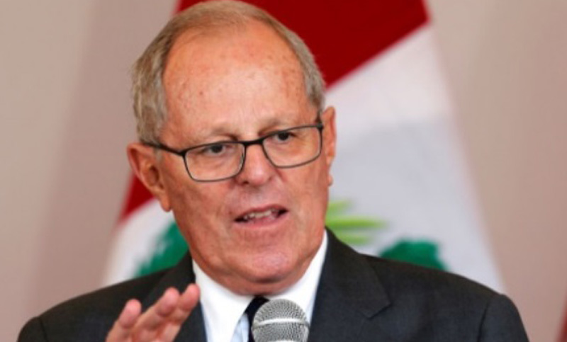 Kuczynski lamenta que congresistas pidan destiuirlo de su cargo