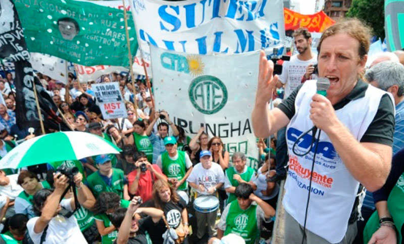 ATE y organizaciones sociales marchan en rechazo a la reunión de la OMC