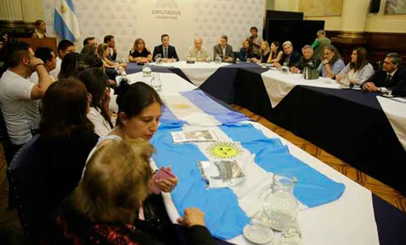 Familiares del ARA San Juan a la espera de la investigación de la Comisión Bicameral