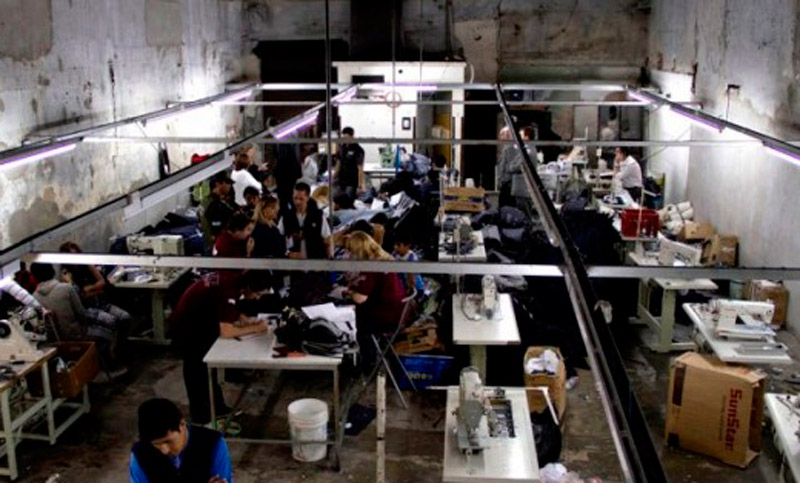 Los trabajadores informales llegan a casi cinco millones en el país