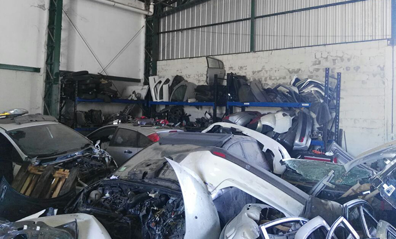 Desbarataron negocio clandestino de venta de autopartes