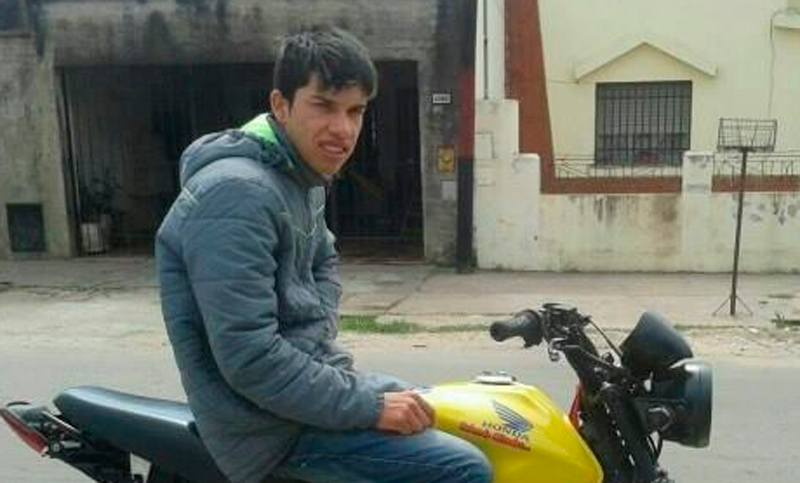 Piden justicia por el joven atropellado por un patrullero en zona oeste