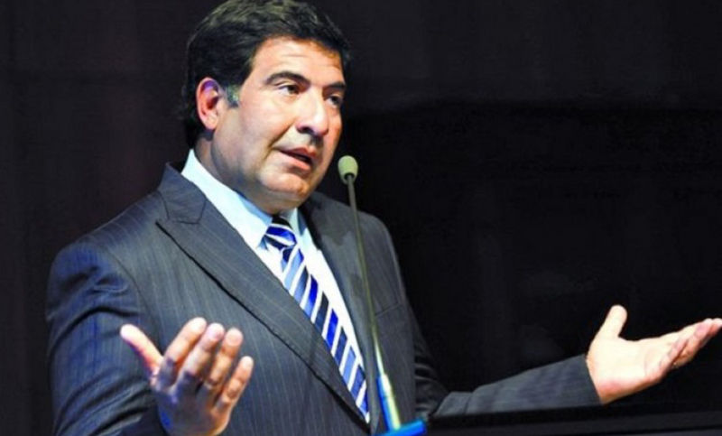 Allanaron la casa de Echegaray por un auto con franquicia diplomática
