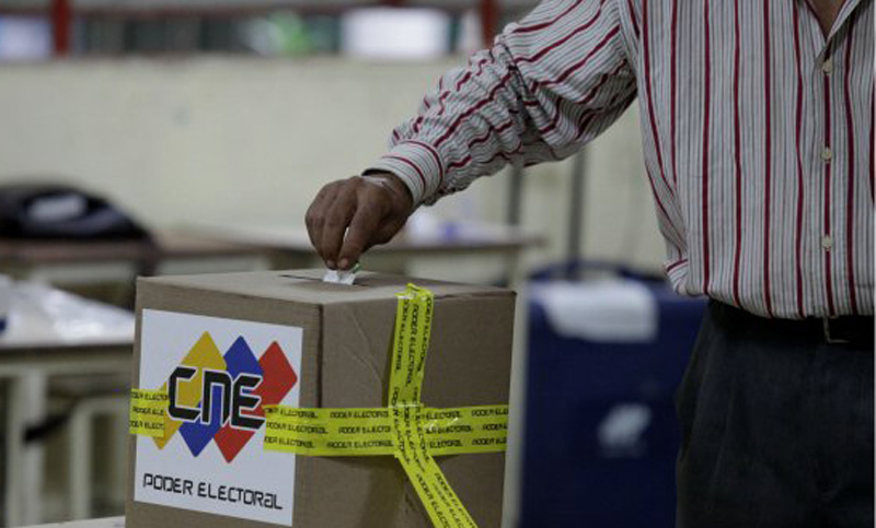 Elecciones municipales favorables a Maduro, que va camino a la reelección