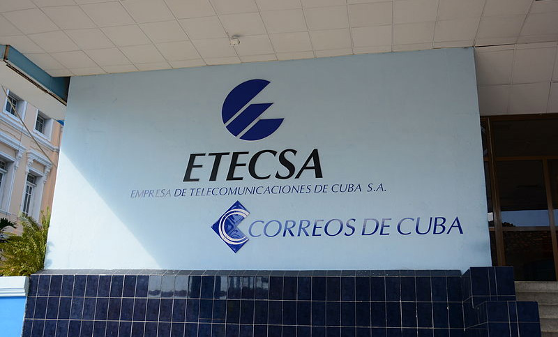 Cuba ofrecerá servicio de telefonía con internet en 2018