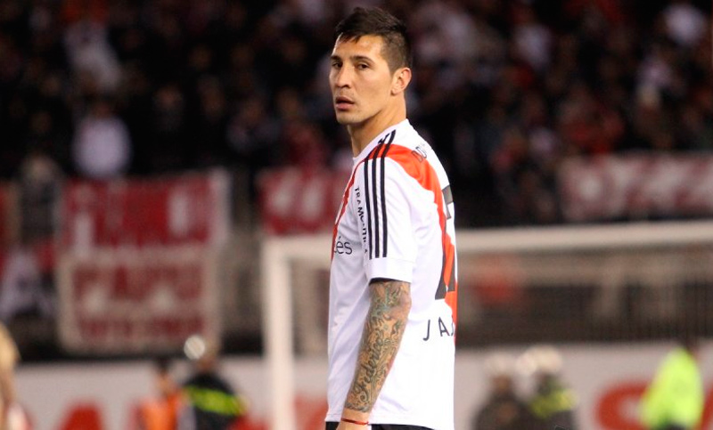 Pedido de captura internacional para un ex jugador de River y Boca