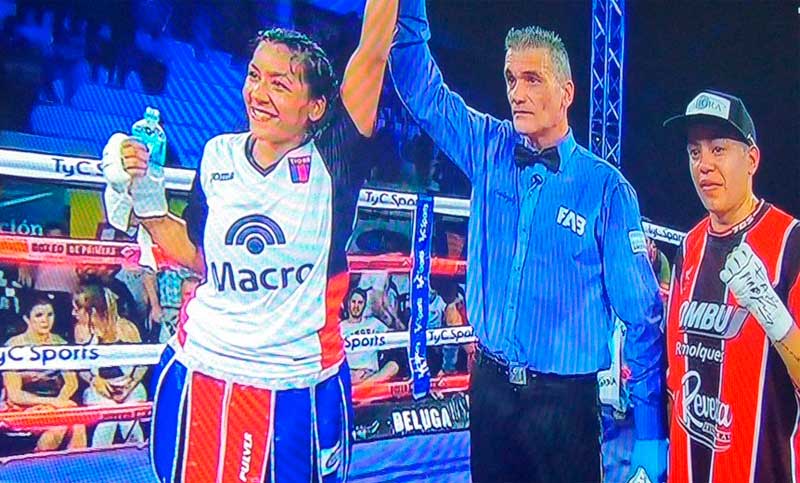 La Pantera Farías venció por puntos a la Monita Esteche