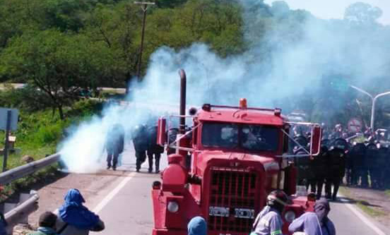 Jujuy: detenidos y heridos en desalojo de protesta de trabajadores azucareros