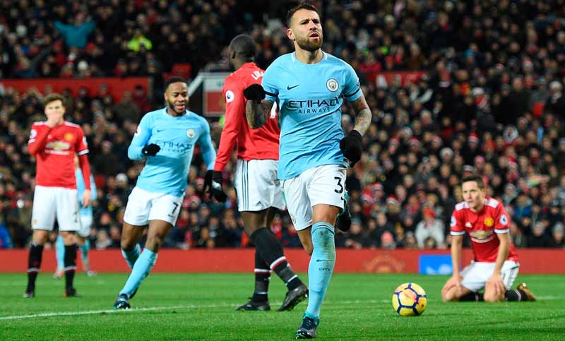 Otamendi es el “Superman” de Manchester City según Pep Guardiola