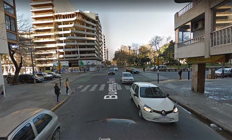 La GUM detuvo a dos jóvenes que cometieron un asalto en Pellegrini y Buenos Aires