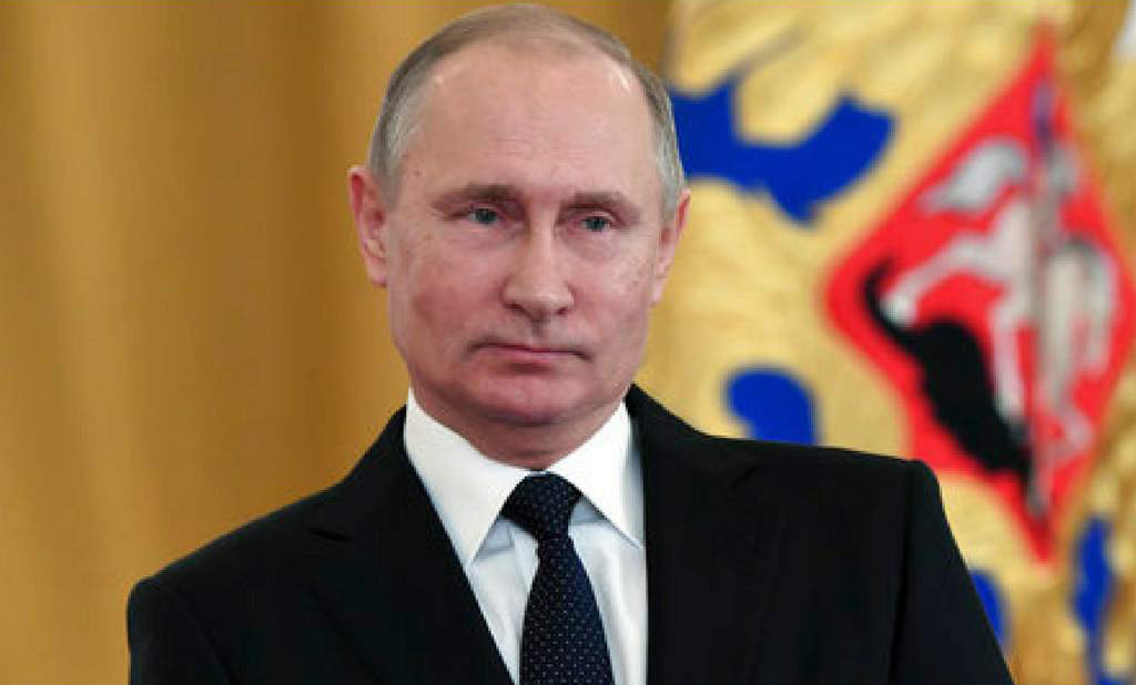 Putin insta a Trump a una «cooperación pragmática» en 2018