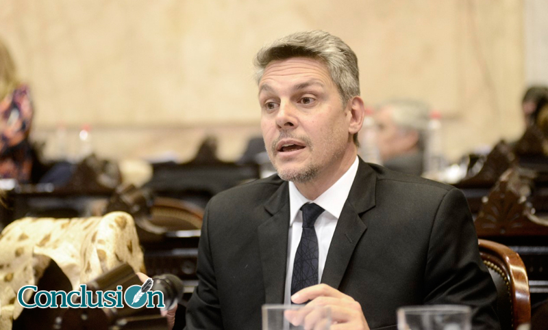 «El DNU de Macri no es necesario ni urgente, es inconstitucional»