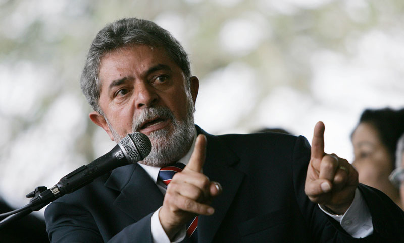 Lula: “Crear un proceso jurídico para evitar que alguien sea candidato es poco democrático”