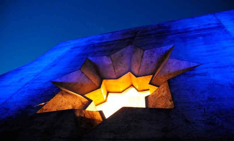 Verano en las alturas: el mirador del Monumento abrirá en horario nocturno