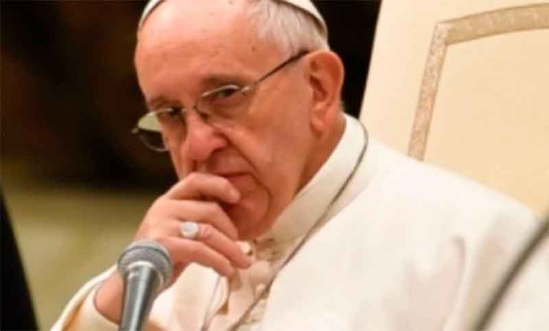 El Papa le envió dos camisetas bendecidas a Pablo Moyano