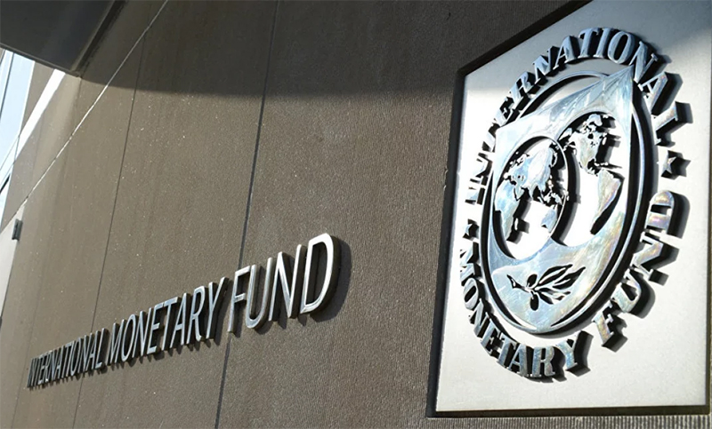El FMI recomendó para Argentina una devaluación del 25%