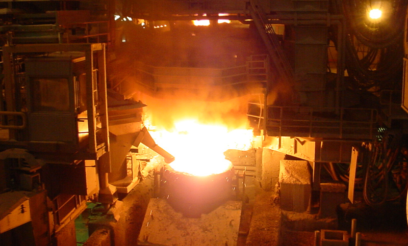 Trabajadores de la siderurgia paran en torno a la semana laboral de 28 horas