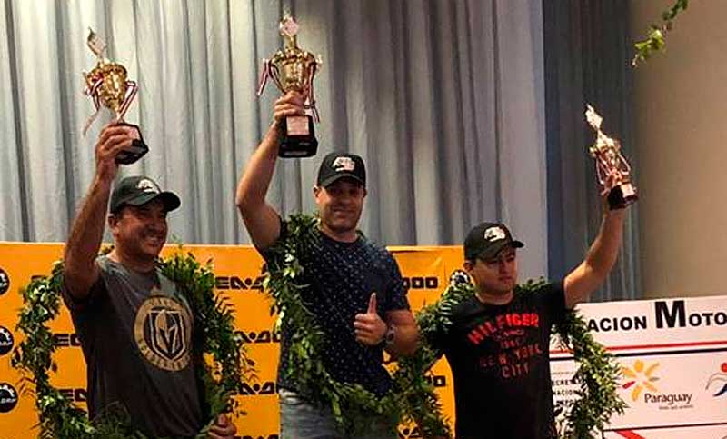El rosarino Leo Morelli, campeón de motonáutica en Paraguay