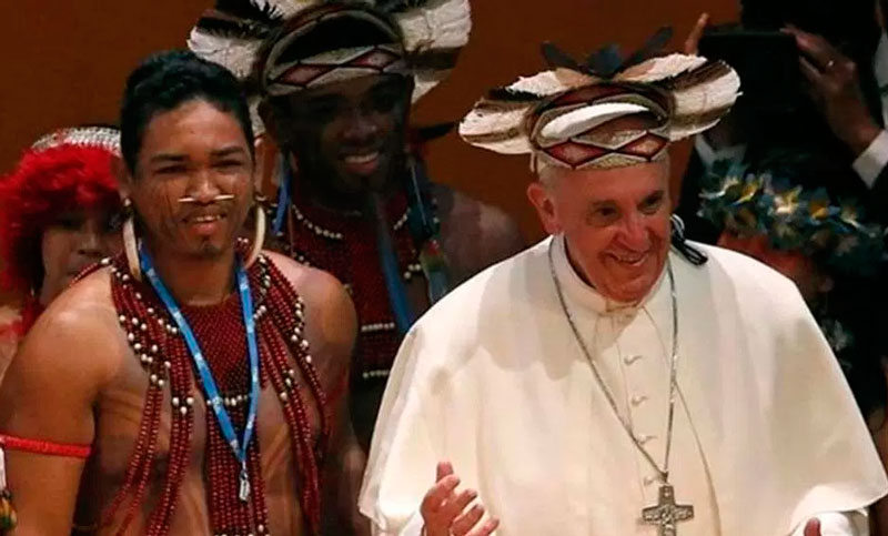 Indígenas de Brasil cruzan la selva para alertar al Papa por el aumento de suicidios