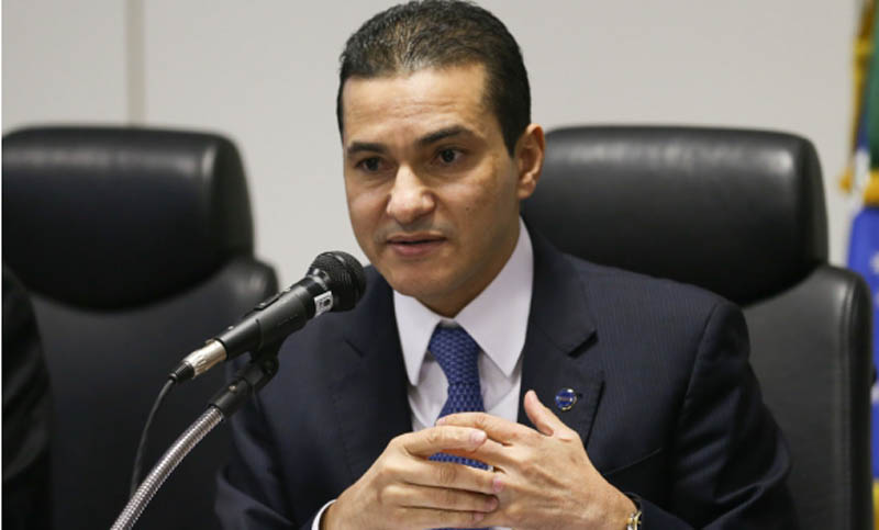 Renuncia otro ministro en Brasil: Temer ante un éxodo por elecciones