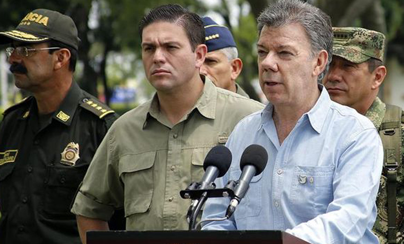 Por dos ataques, Santos frenó las negociaciones de paz con el ELN