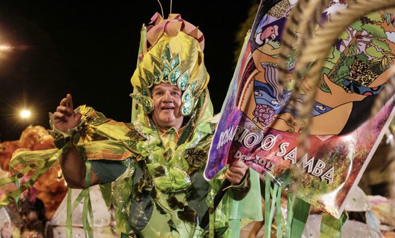El carnaval volvió a avenida Pellegrini después de 50 años