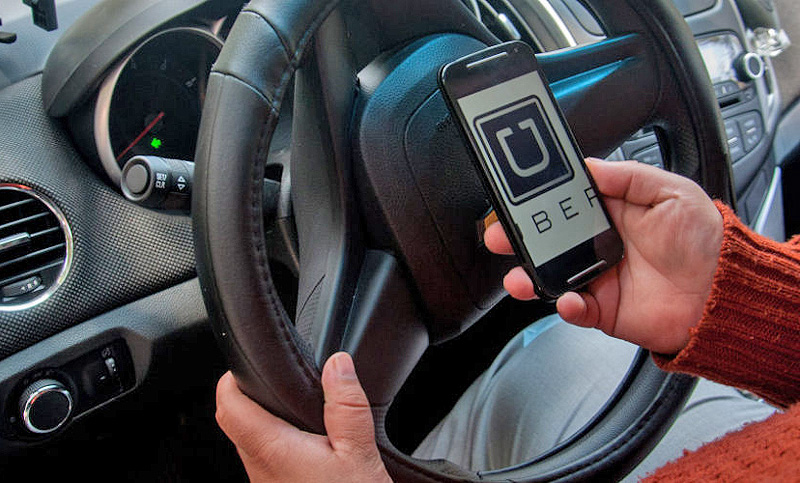 Bloquearon el sitio de internet de Uber por las causas que tiene en su contra