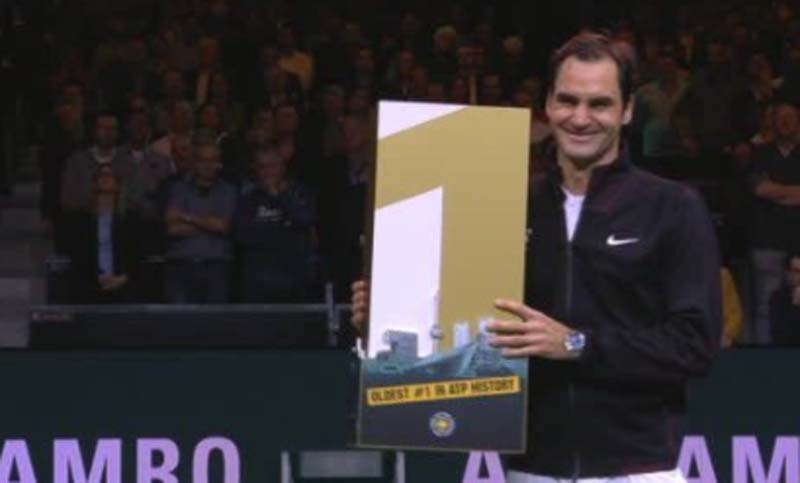 Federer se convierte en el número 1 mundial de más edad de la historia